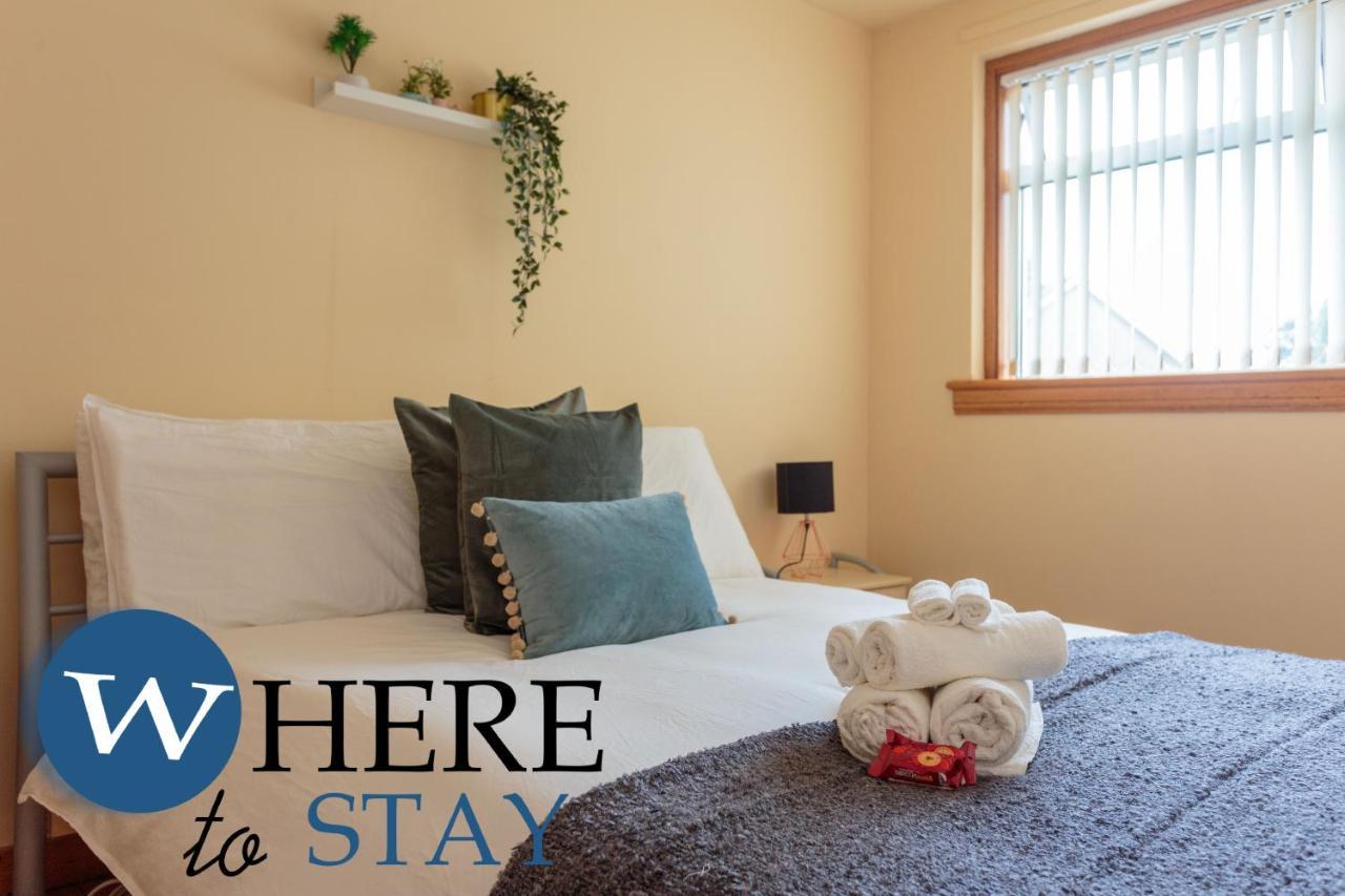 Lovely Apartment By The Hillwood Park-Free Parking Edimburgo Exterior foto